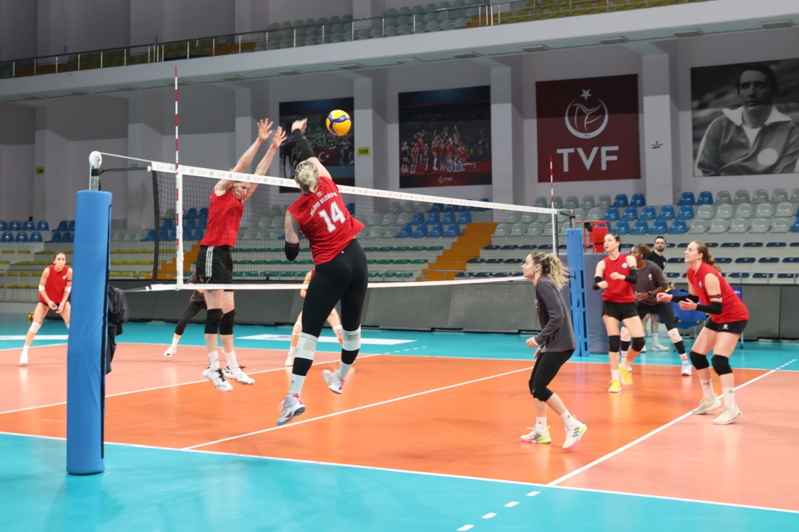 Nilüfer Belediyespor’u play-off heyecanı sardı 