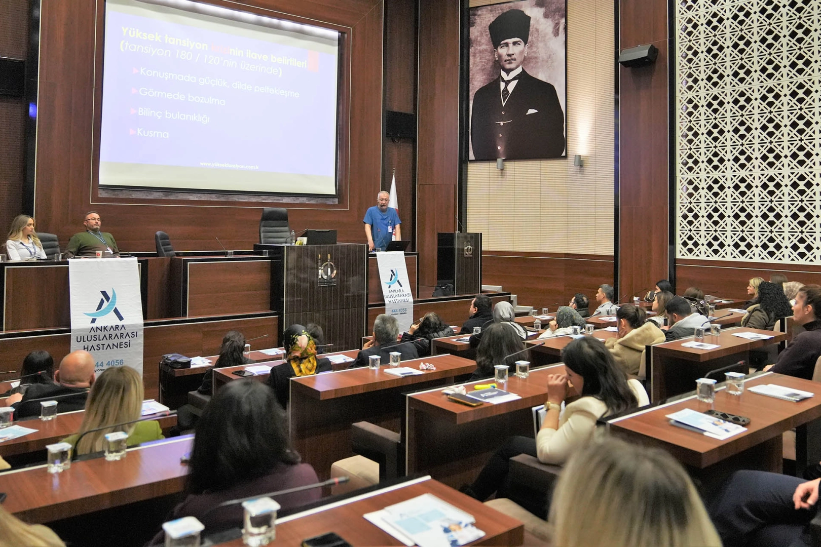 Ankara Keçiören'de belediye personeline sağlık bilinçlendirmesi 