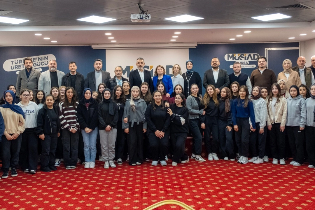 MÜSİAD Bursa'dan mesleki eğitime güçlü destek 