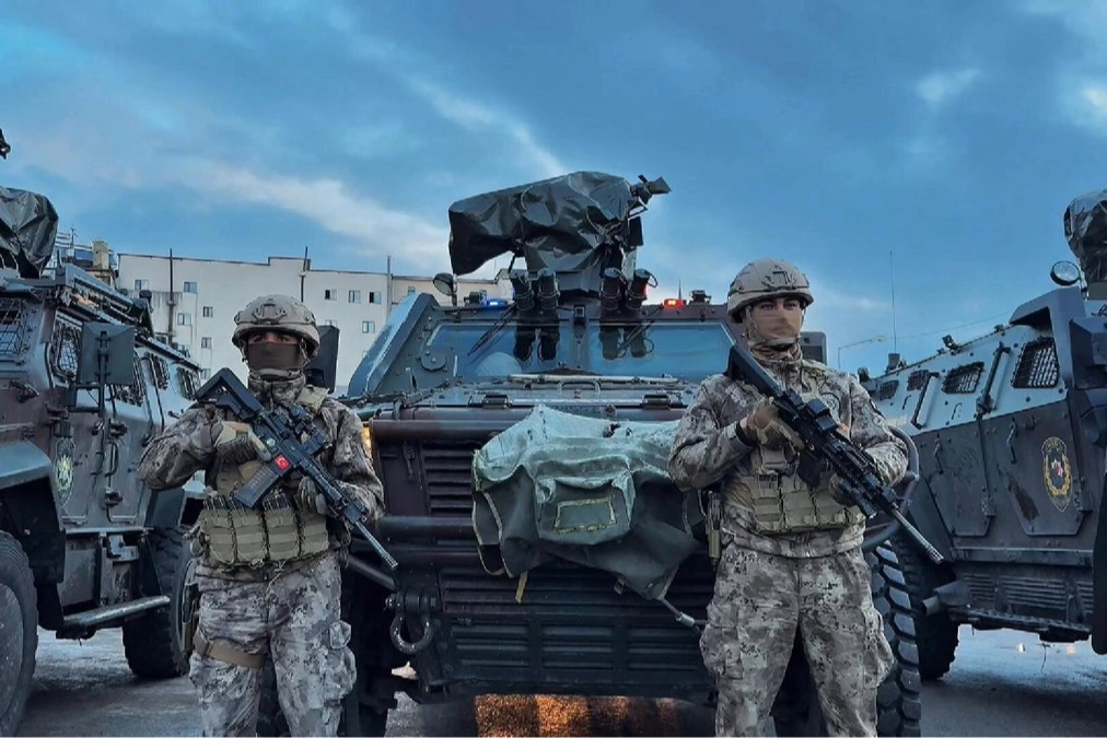 Hakkari merkezli operasyon... 20 milyar liralık yasa dışı bahis ağı çökertildi! 