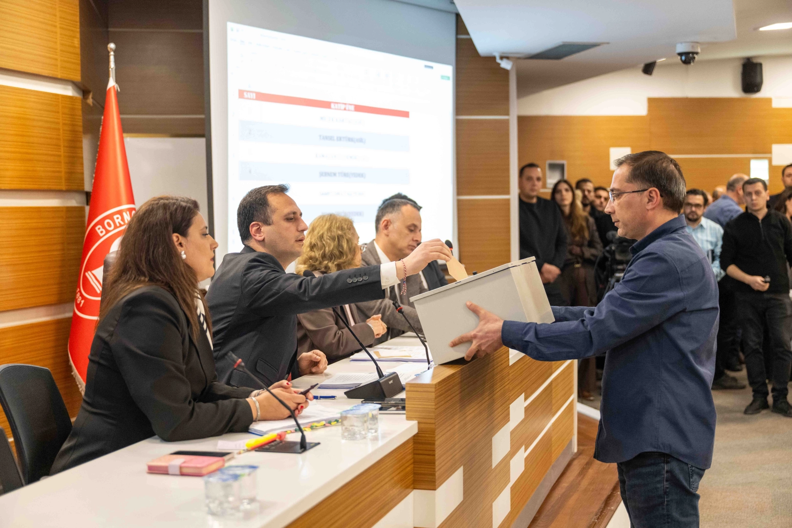 İzmir'de Bornova Meclisi’nde yeni dönem 