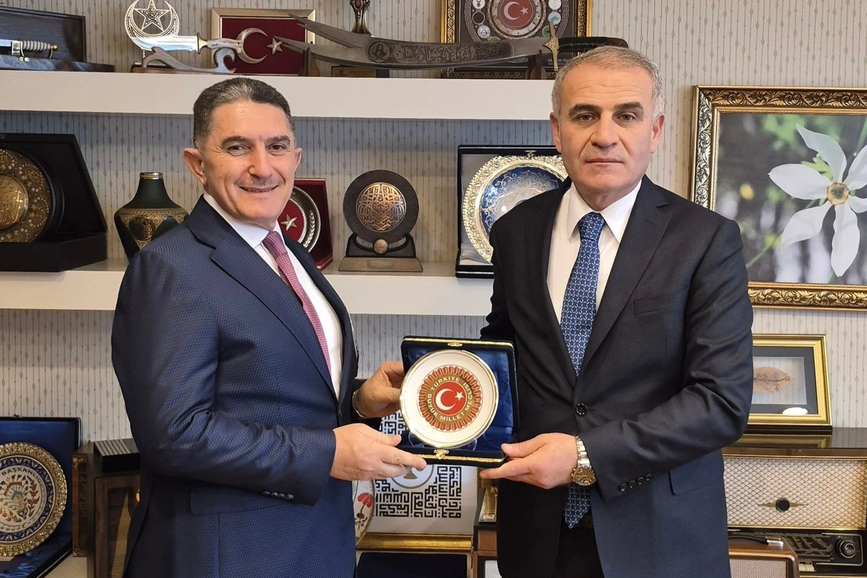 Ağrı Milletvekili Çelebi’den İrfan Fidan’a tebrik ziyareti 