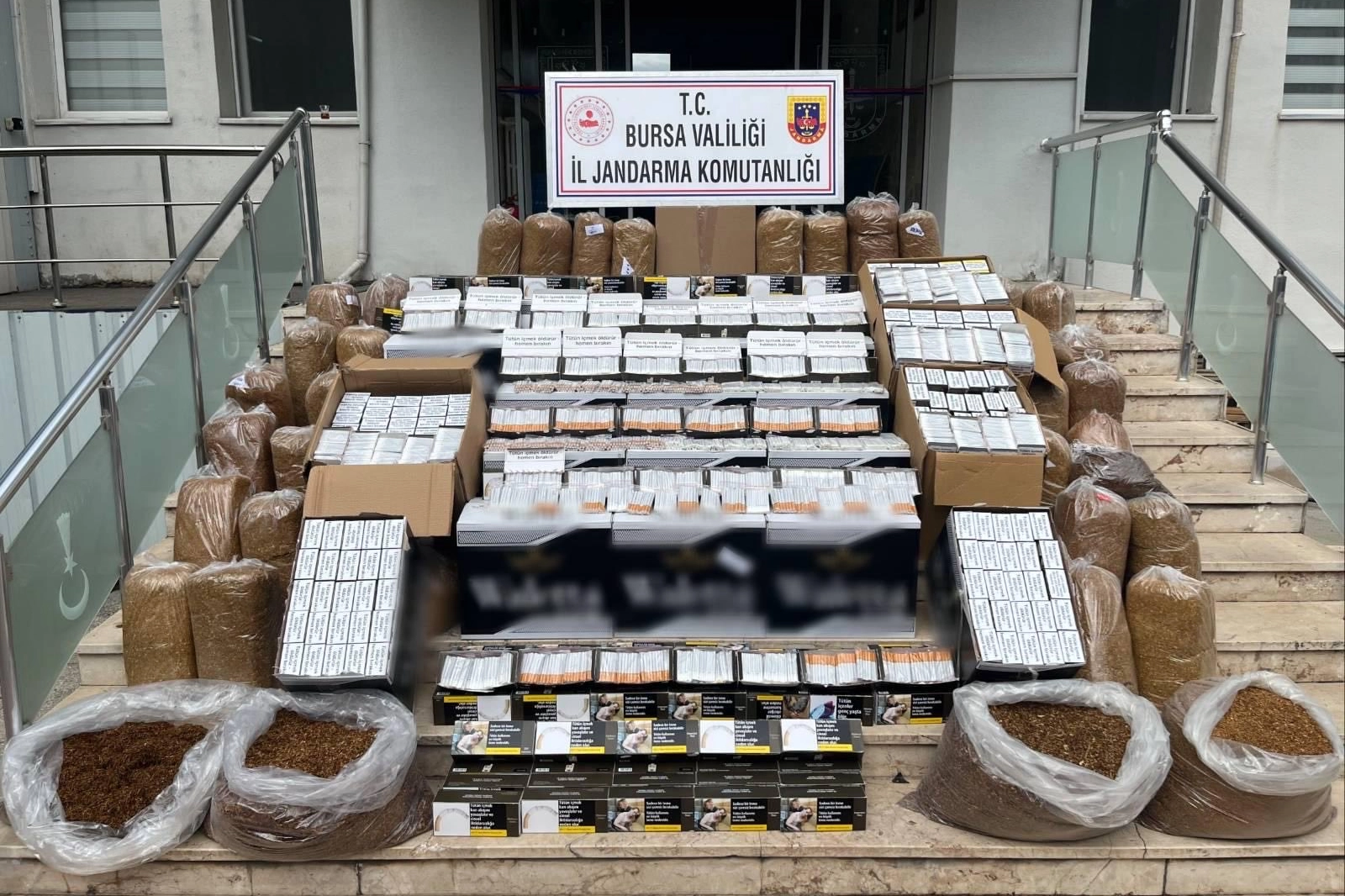 Bursa Gemlik’te kaçak tütün operasyonu 