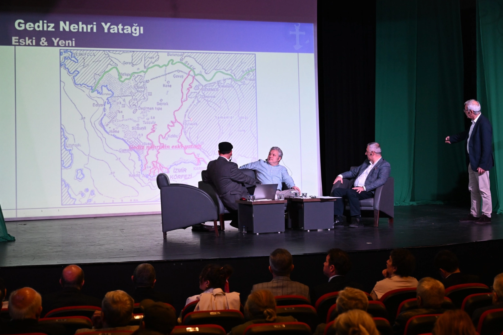 Manisa’da Gediz'in kirliliğine karşı farkındalık paneli 