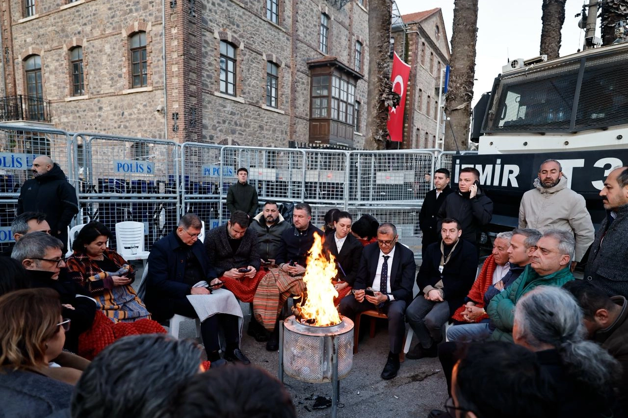 Başkan Tugay: Tek başıma da olsam devam edeceğim 