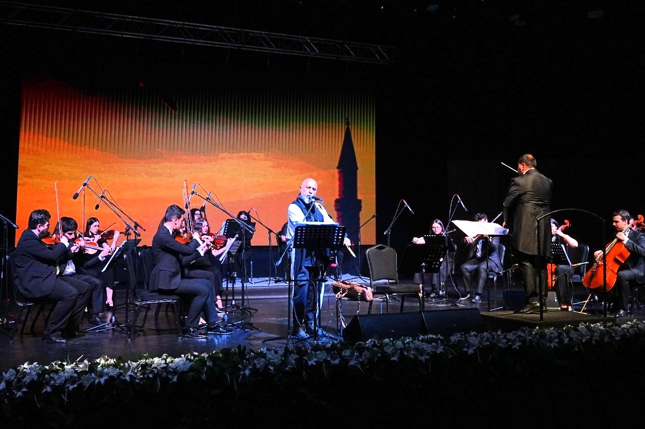 Kocaeli'de ney ile klasik müziğin senfonik dansı 