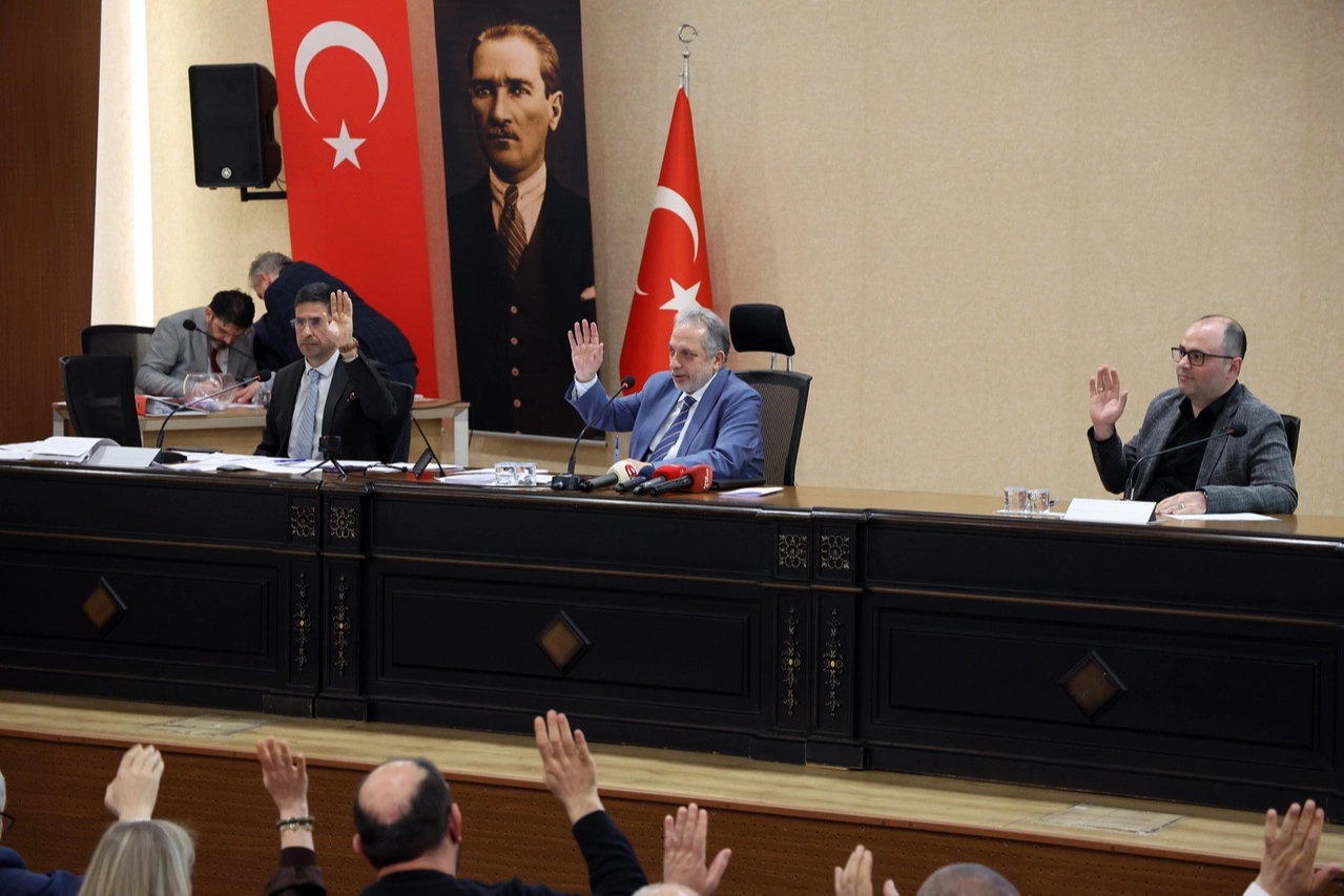 Kayseri Talas'ın faaliyet raporuna onay 