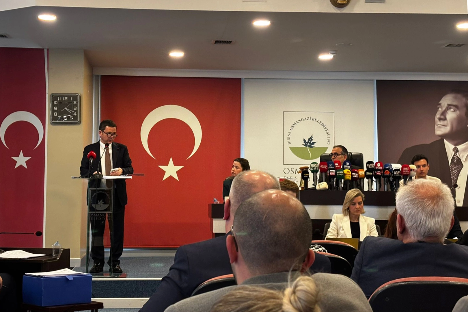 Bursa Osmangazi Meclisi'nde 'demokrasi' vurgusu 
