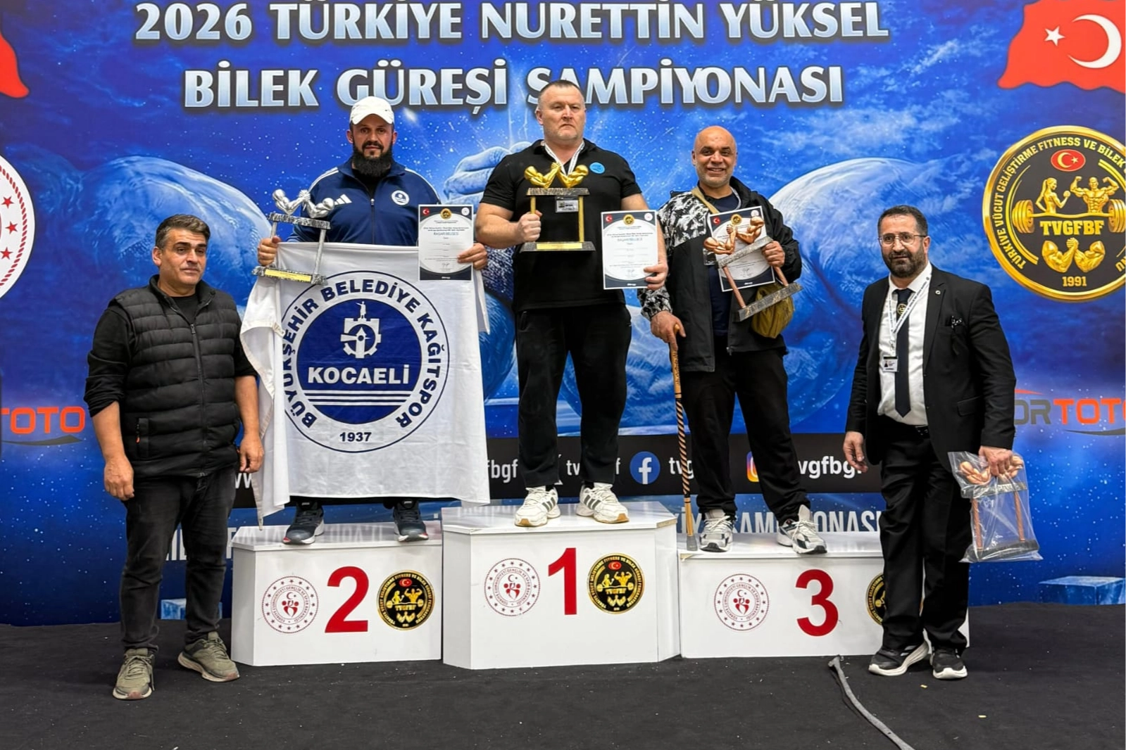 Pes etmeyenlerin kulübü Kağıtspor 