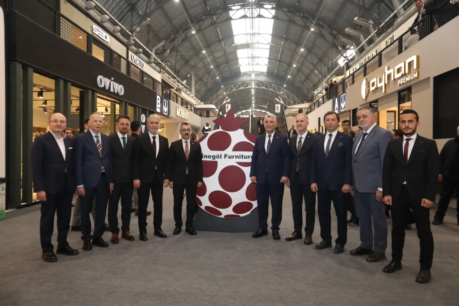 Mobilya başkenti İnegöl vitrine çıktı 