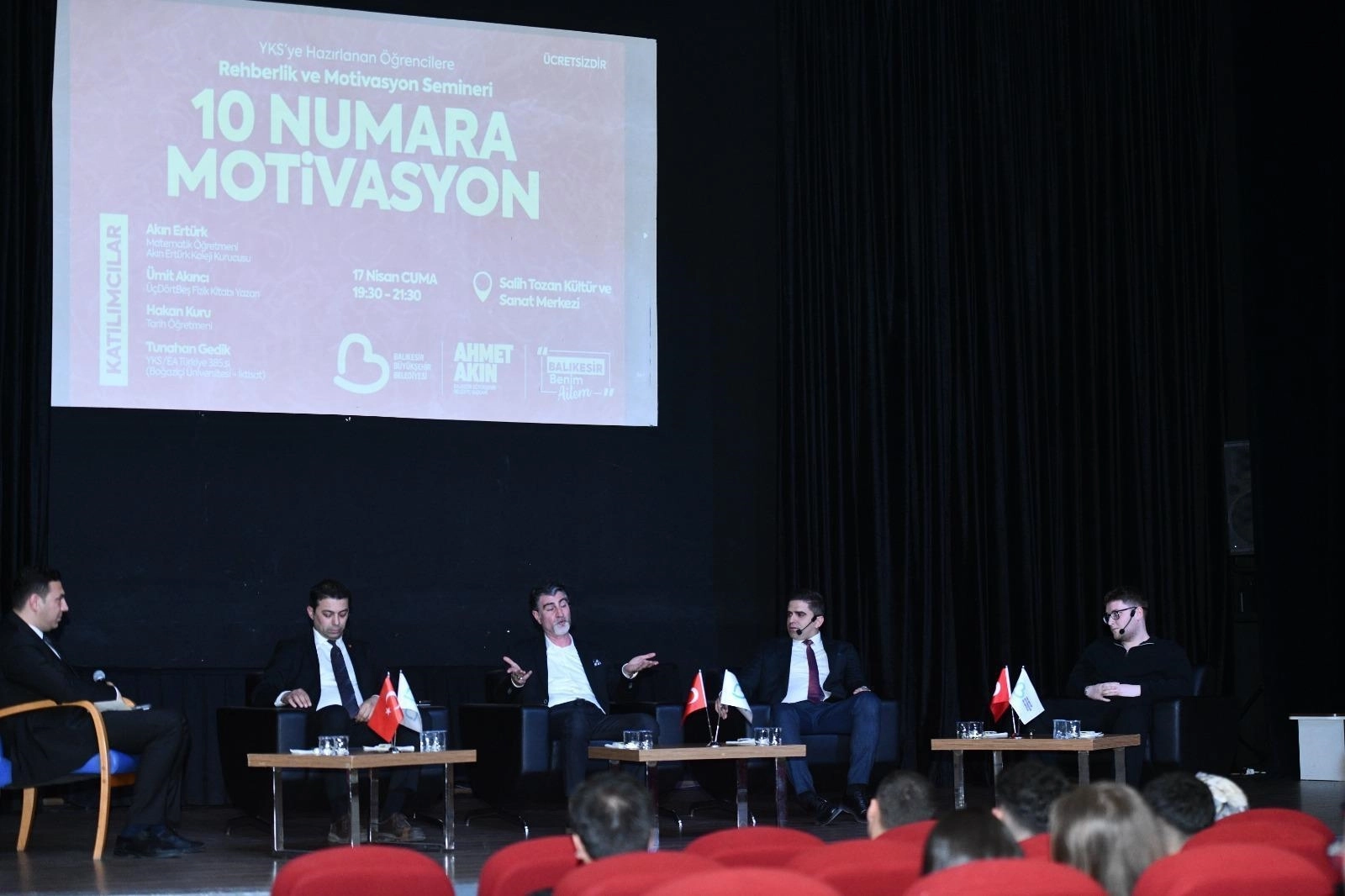 Balıkesir’de YKS adaylarına “10 Numara Motivasyon” 