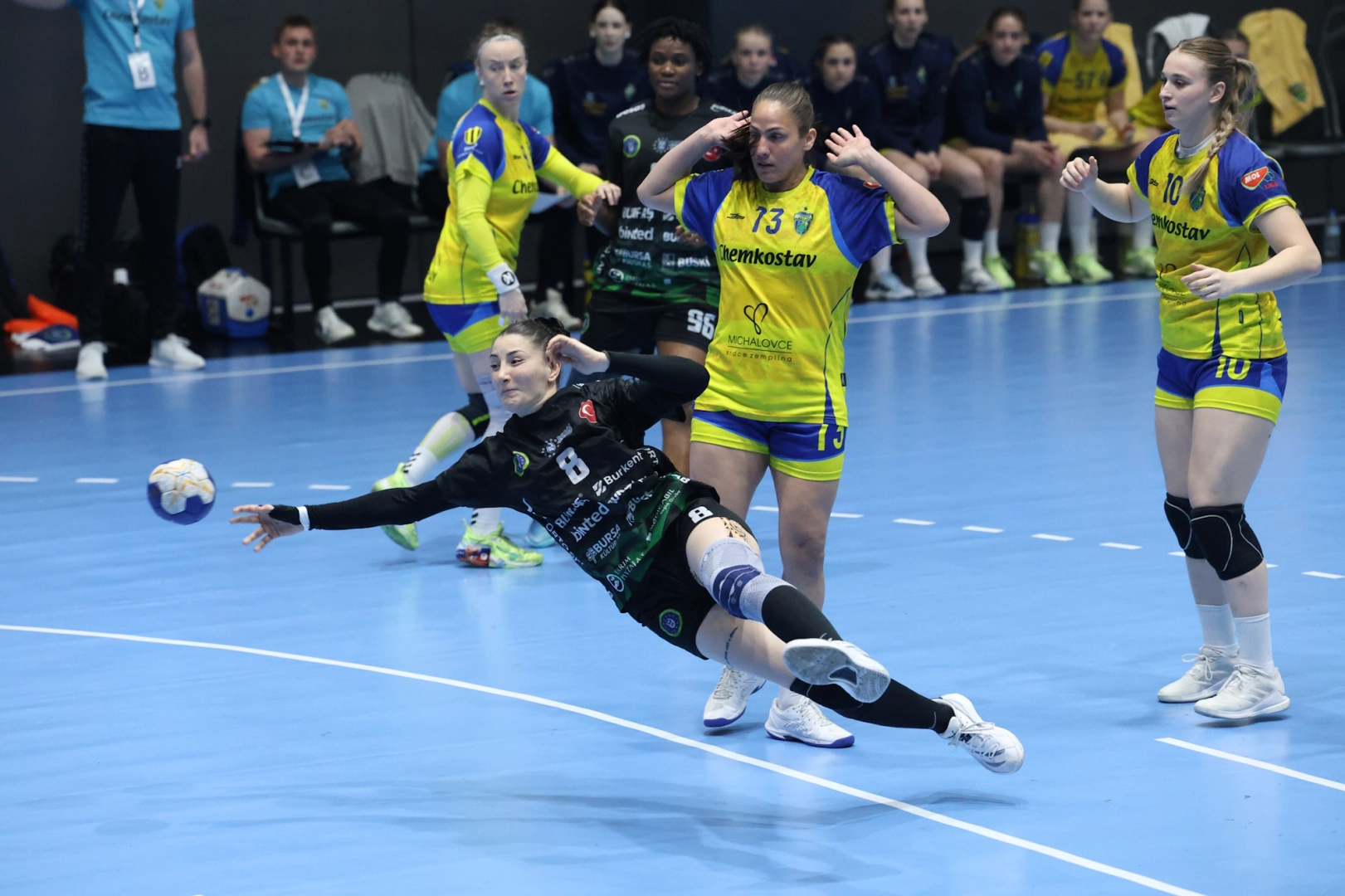 Bursa Büyükşehir Belediyespor, Avrupa’da avantajı yakaladı 