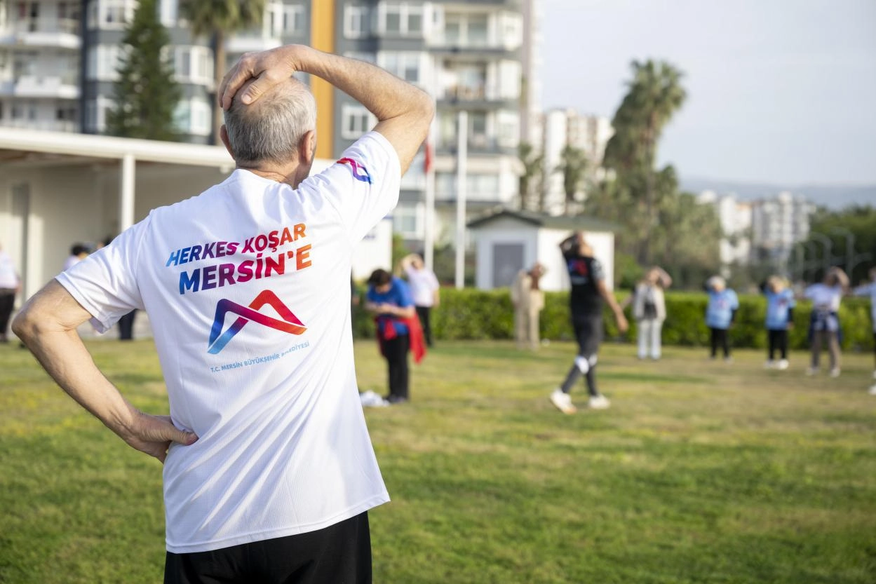 Mersin’de sabah sporuna yoğun ilgi 