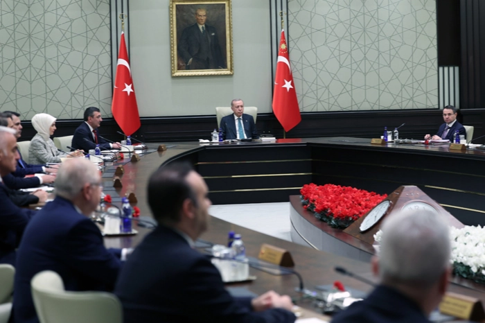 Kabine Orta Doğu gündemi ve ekonomiye etkileri ile toplanıyor 