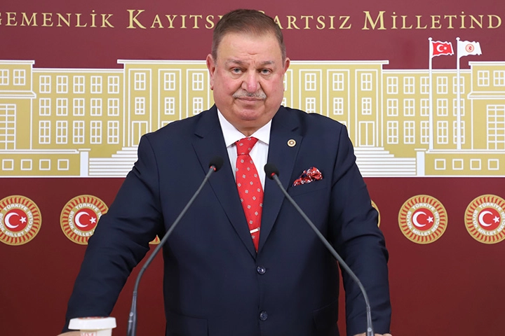 Yeniden Refahlı Bekin'den Tom Barrack tepkisi 