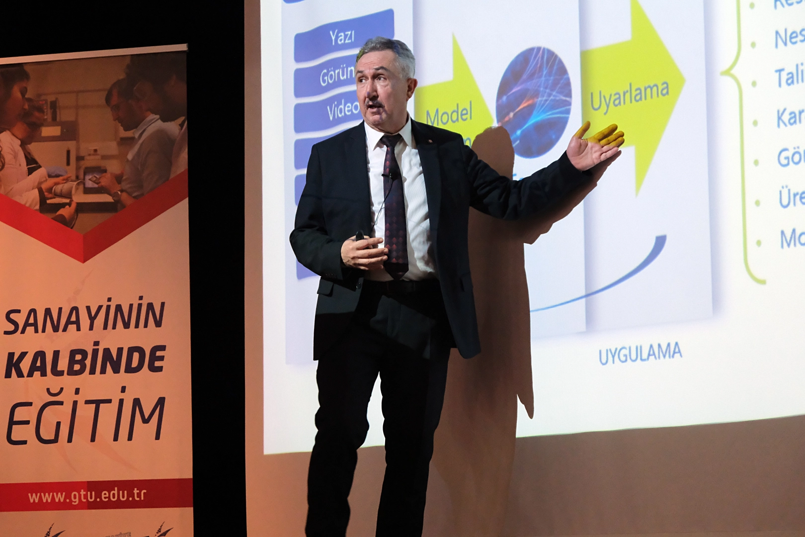 GTÜ'de yapay zekanın geleceği konuşuldu 