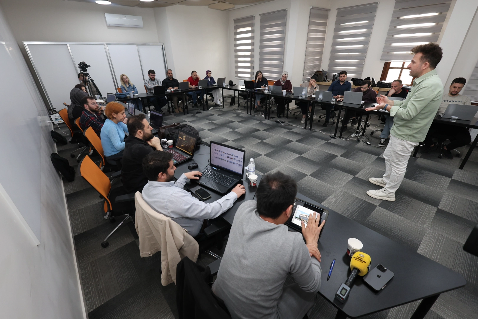 Konya Büyükşehir’den personeline yapay zekâ eğitimi 