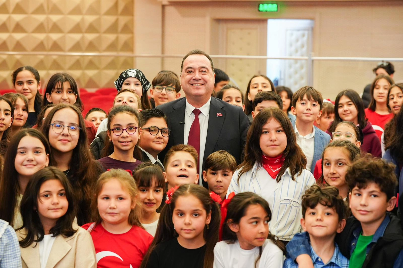 Manisa’da Çocuk Meclisi ilk kez toplandı 