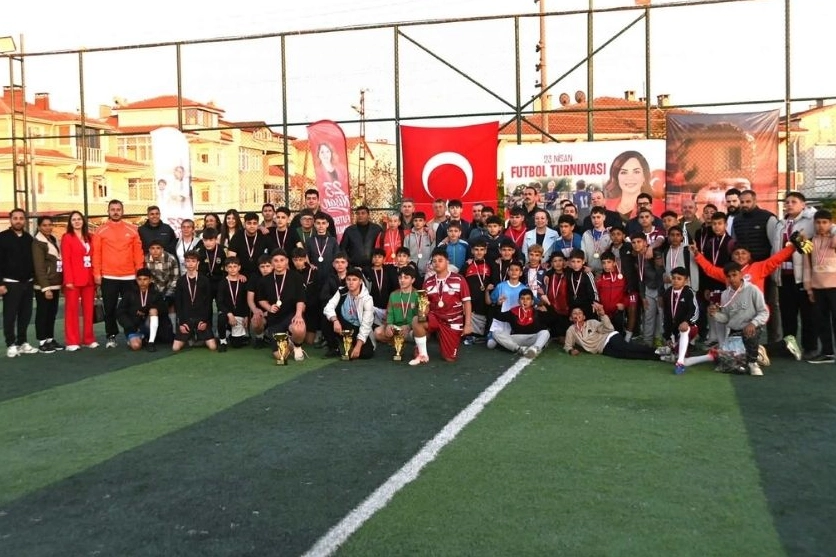 Tekirdağ'da miniklerden futbol resitali 
