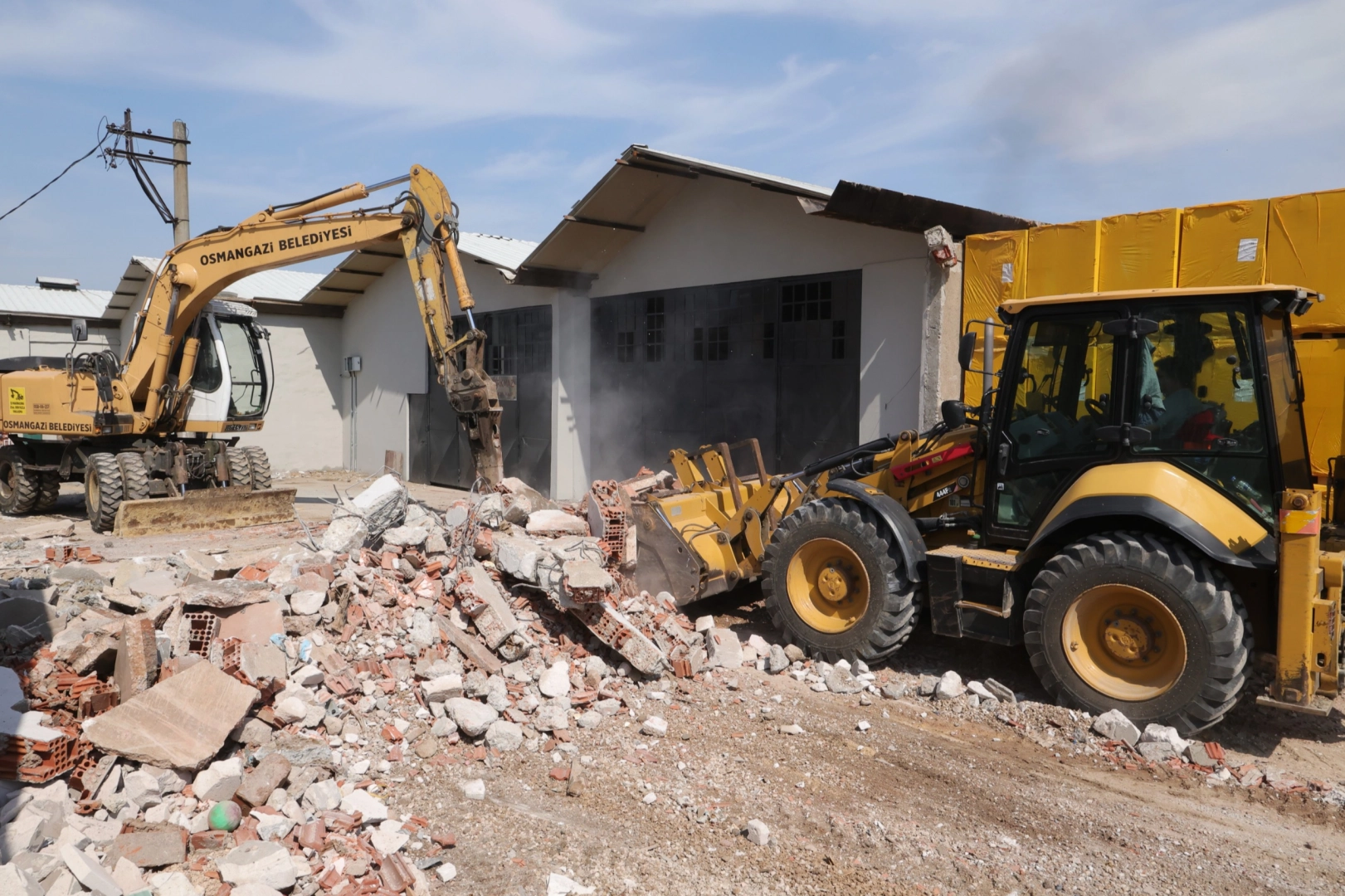 Bursa Osmangazi'ye yeni yollar kazandırıldı 