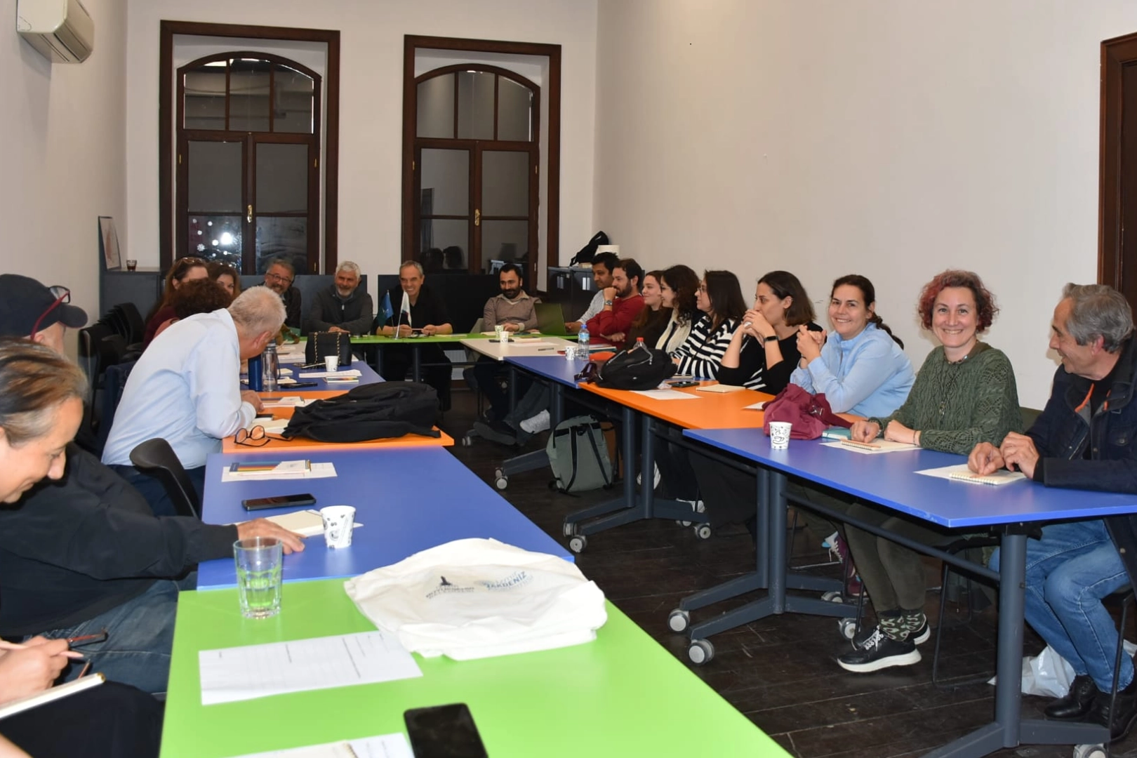 İzmir'de kentsel politikalar 'Demokrasi Okulu’nda konuşuldu 