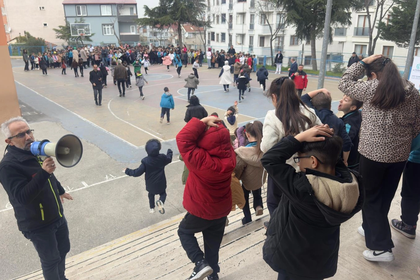 Kocaeli, afetlere karşı tek yürek 