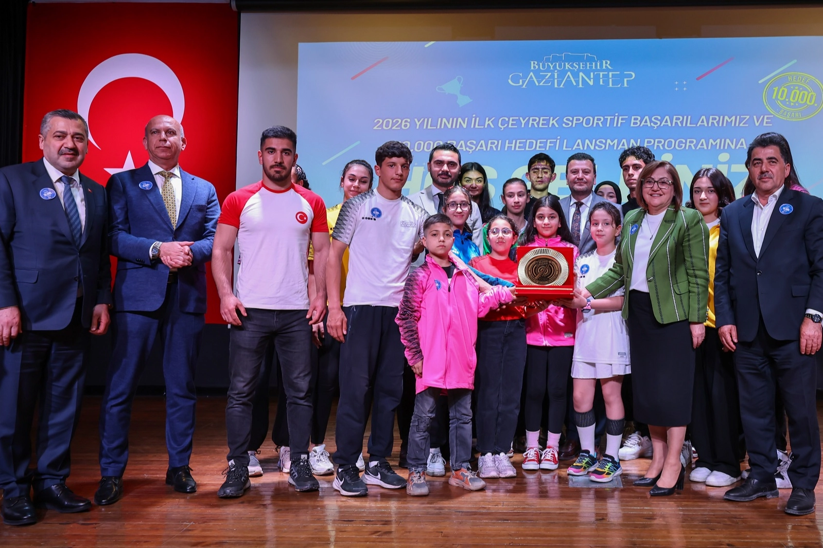 Gaziantep'te sporda hedef 10 bin başarı 