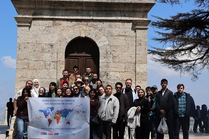 Zorlu coğrafyaların genç liderleri Bursa’da buluştu 