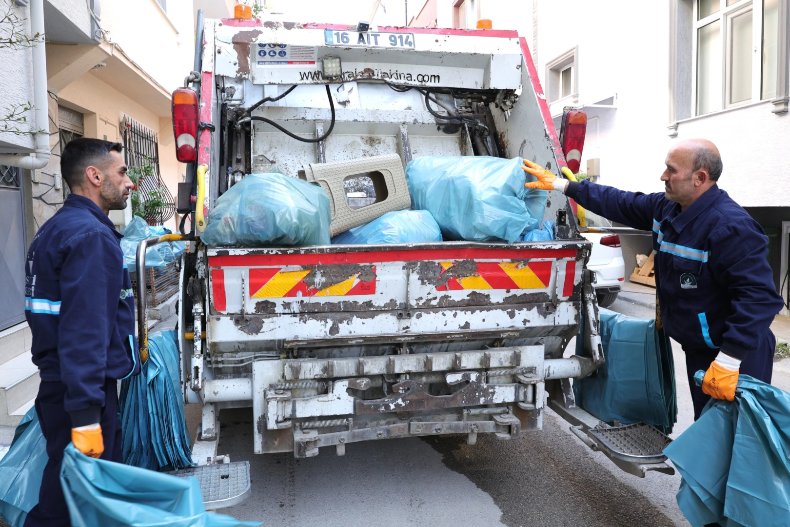 Osmangazi Belediyesi 73 bin ağacın kesilmesini önledi 