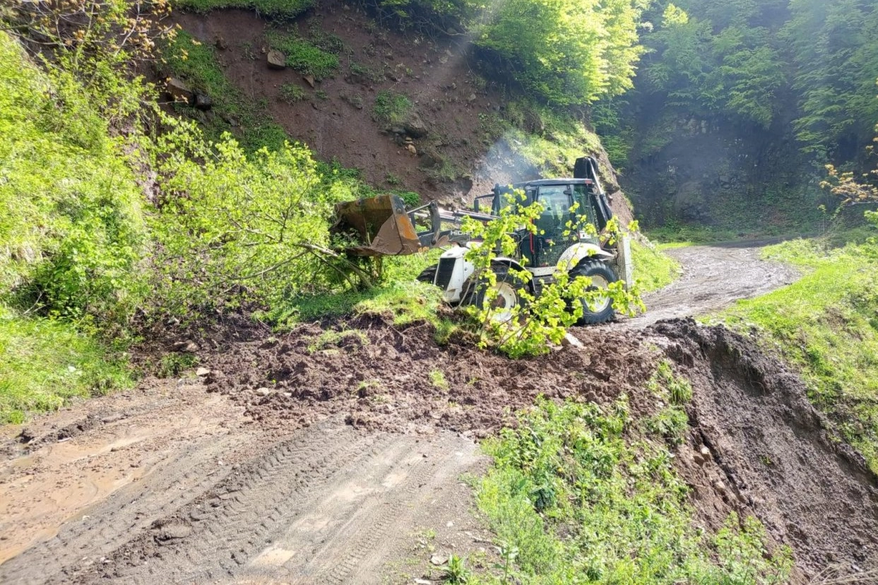 Ordu’da kuvvetli yağış sonrası 120 heyelan 