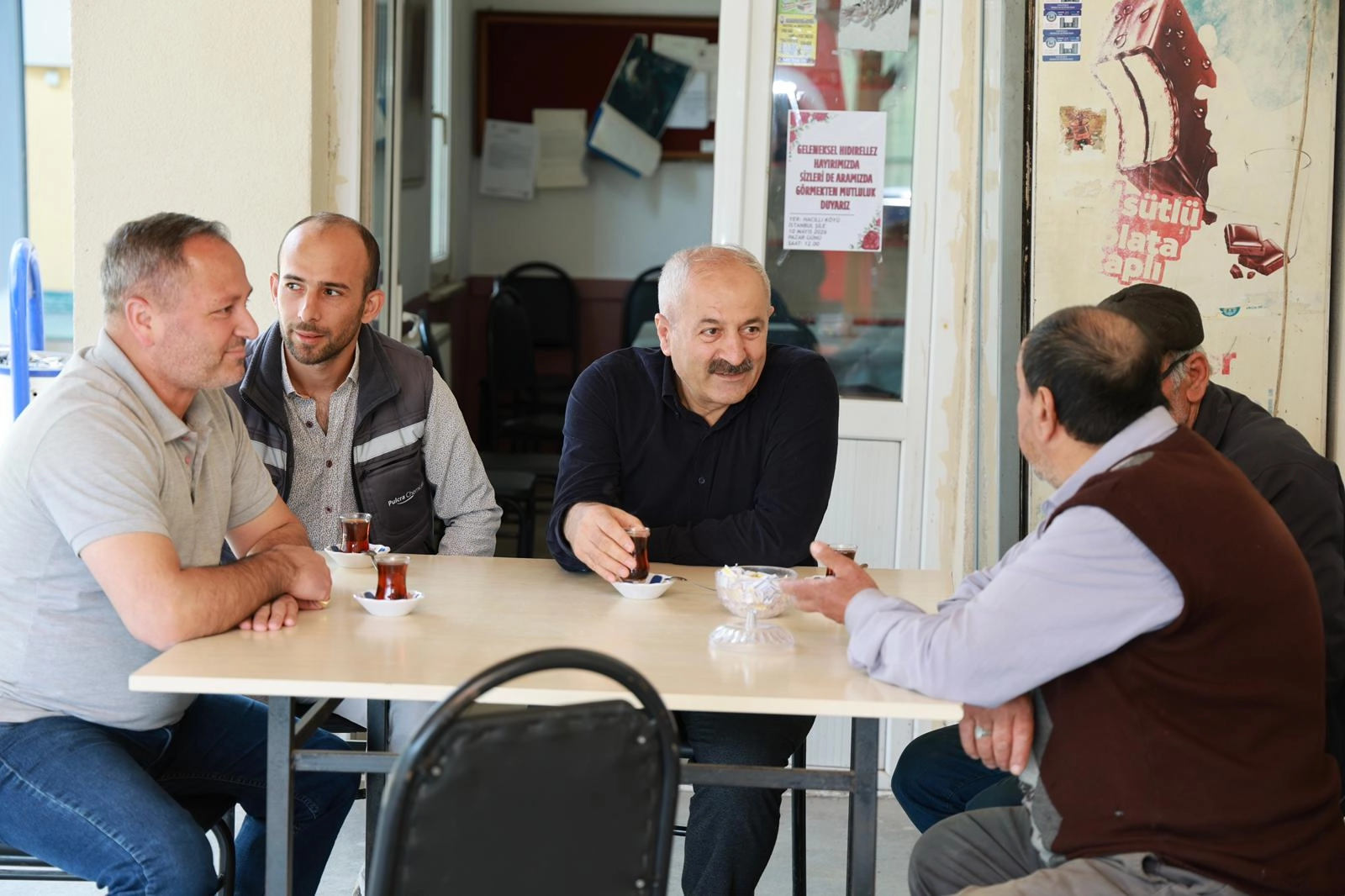 Gebze'de Başkan Büyükgöz Yağcılar sakinlerini dinledi 