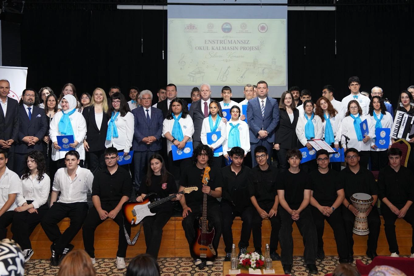 İstanbul’da “Enstrümansız Okul Kalmasın” projesi büyüyor 