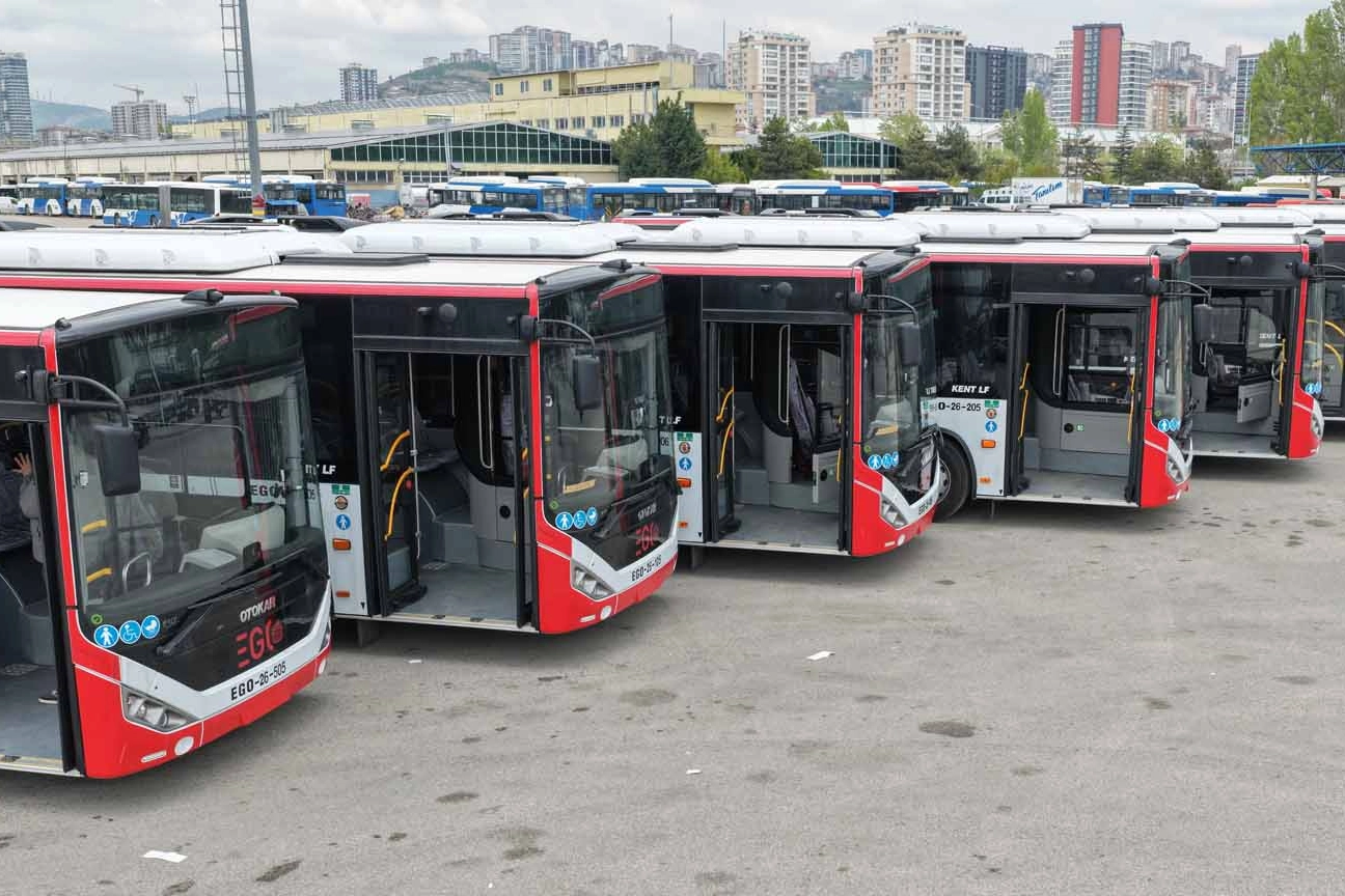 Ankara’da toplu taşıma filosu güçleniyor 