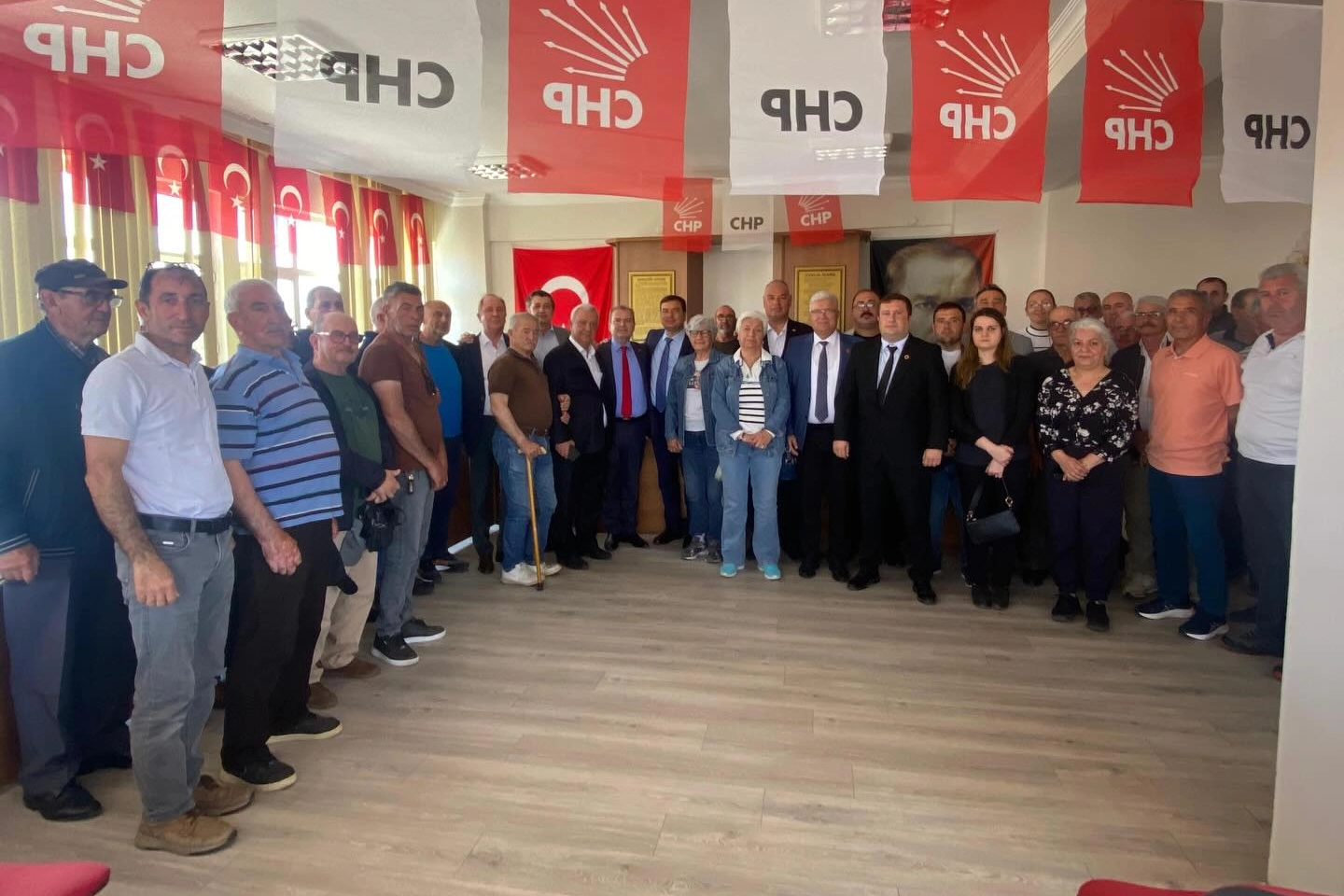 CHP Enez’de genişletilmiş divan toplandı 