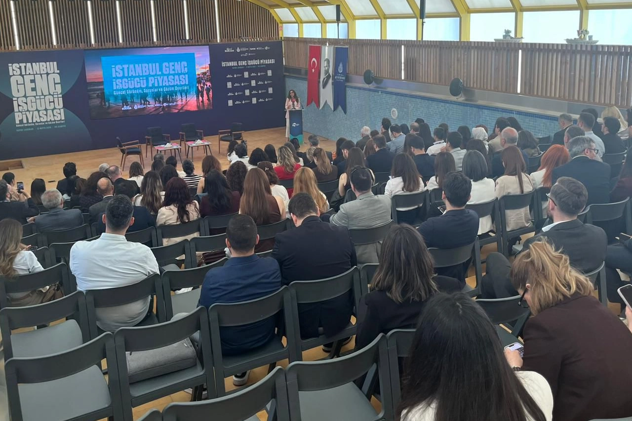 İstanbul'da çarpıcı iş raporu... Gençler, gelecek arıyor 