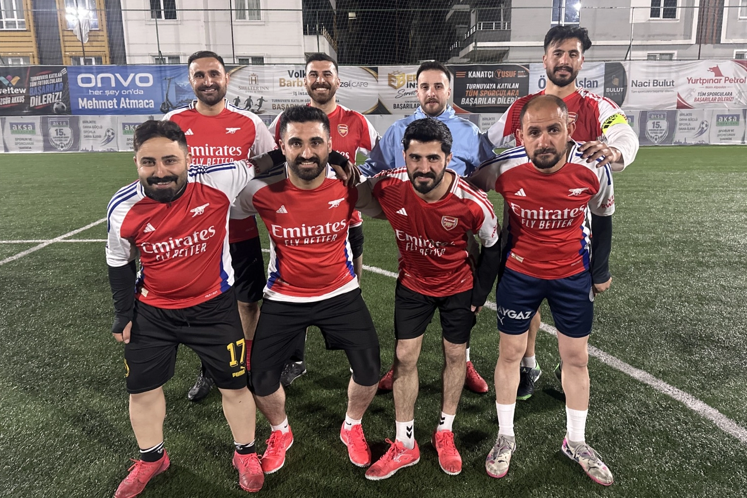 Ağrı'da kurumlararası bol gollü galibiyet 