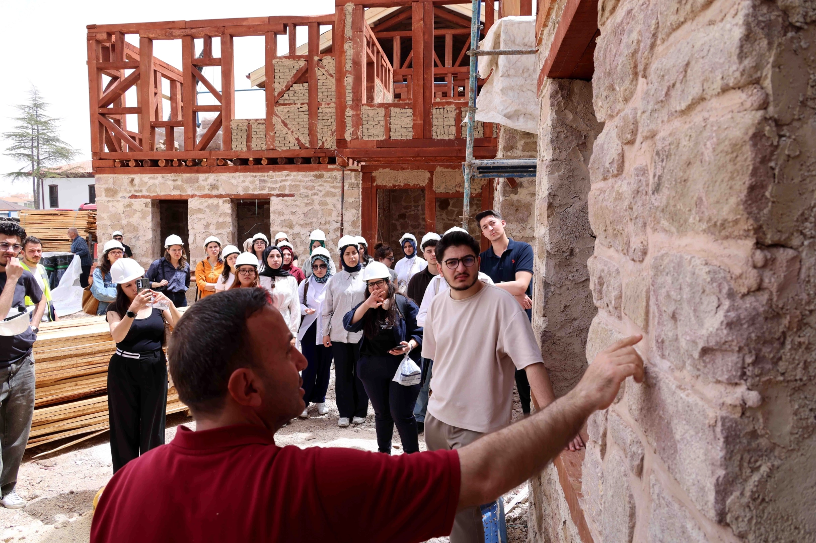 Konya'da mimarlık öğrencilerinden Arasta incelemesi 