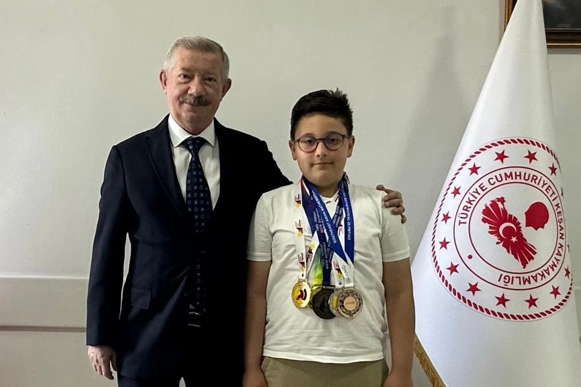 Keşanlı Matematik dehası Singapur yolcusu 