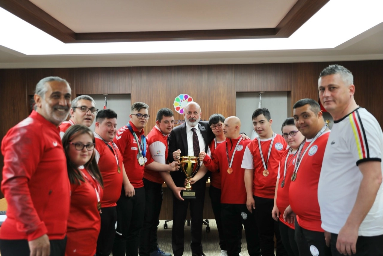 Kayseri Kocasinan'ın özel çocuklarına özel ilgi 