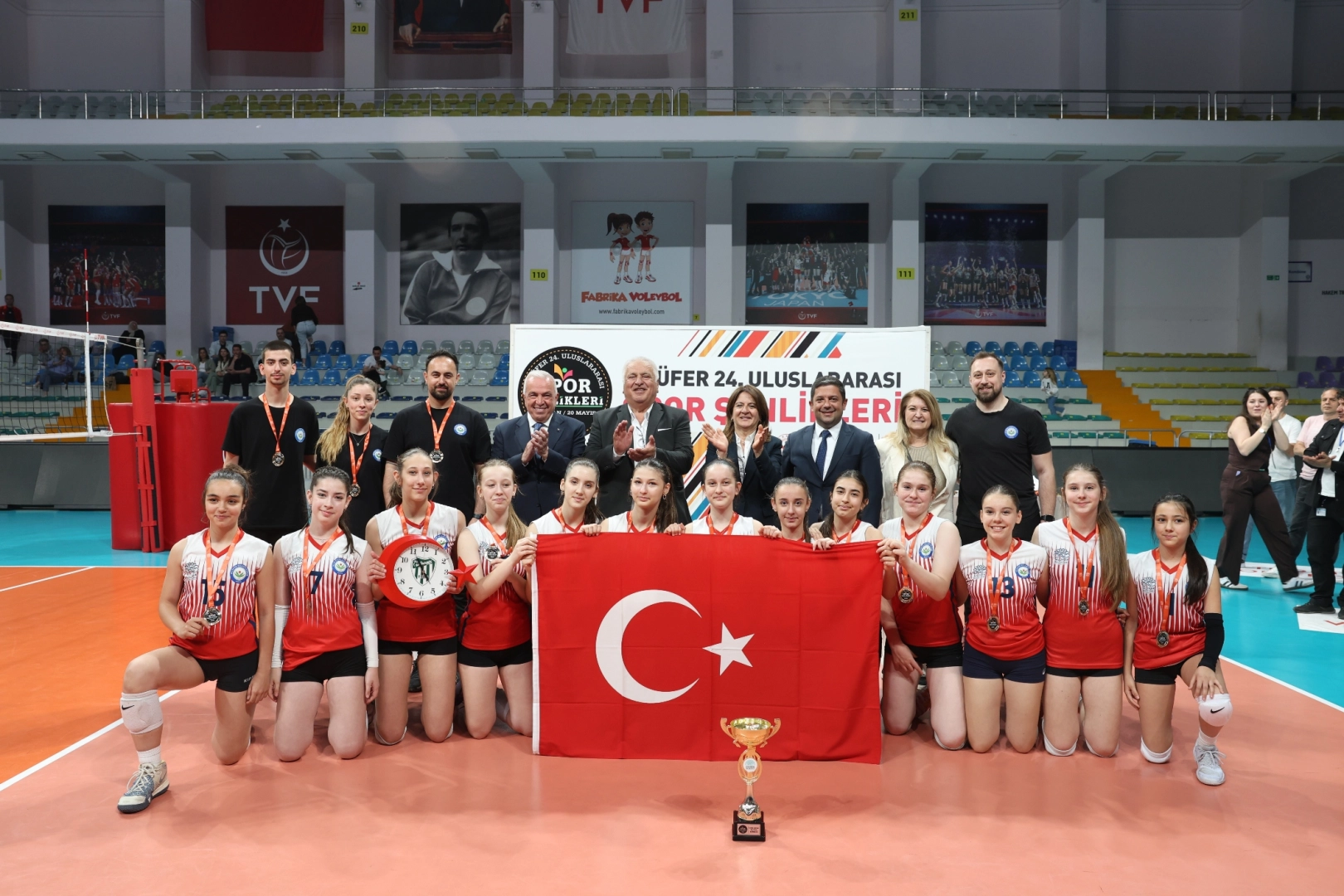 Bursa Nilüfer Spor Şenlikleri ‘Kardeş Kentler Turnuvası’ ile sona erdi 