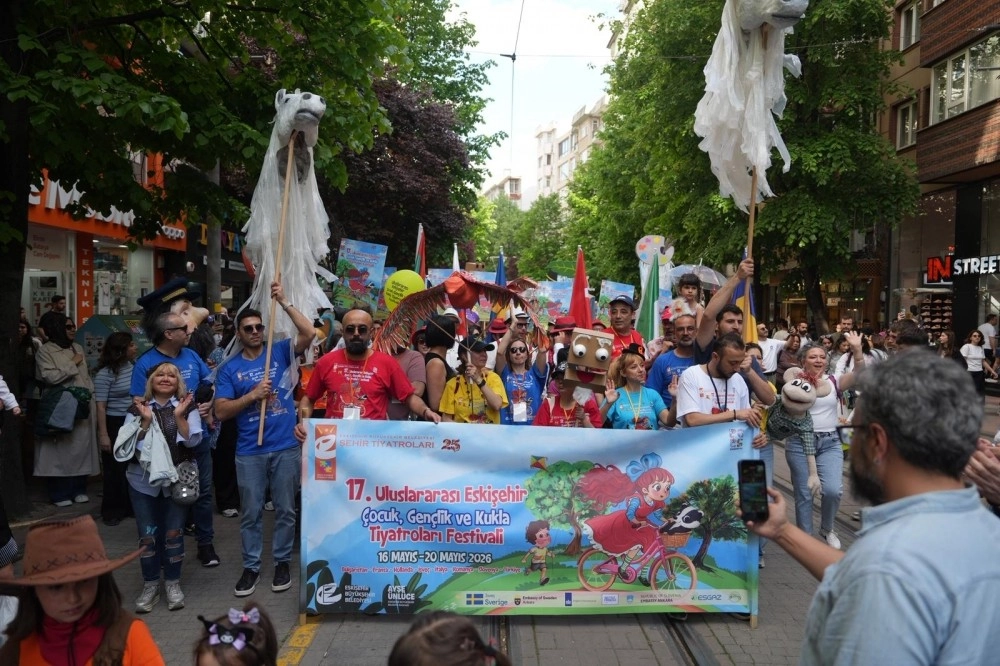 Eskişehir’de Çocuk ve Gençlik Tiyatrosu Festivali sona erdi 
