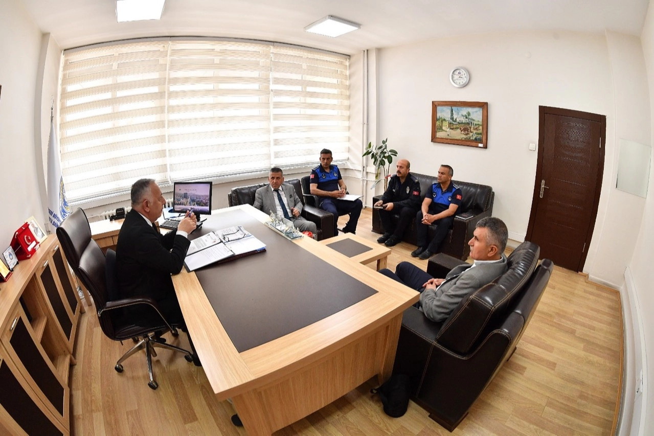 Kayseri zabıtasından bayram hazırlıkları 