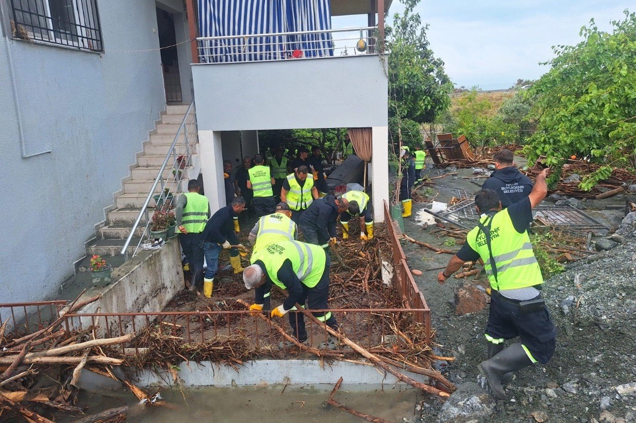Bakan Çiftçi Hatay’daki son durumu paylaştı 