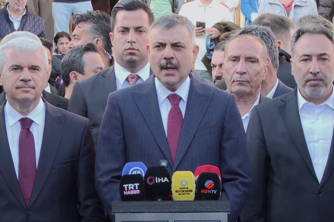 Bakan Çiftçi baba ocağı Konya’da... Güvenlik güçlerine telsizden seslendi 