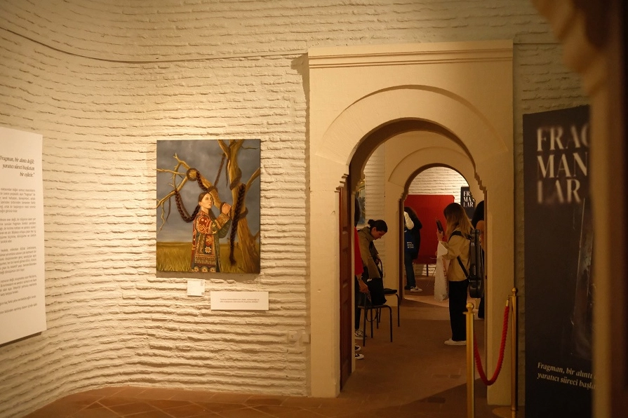 Fragmanlar projesi genç sanatçıları sanat dünyasıyla buluşturdu 