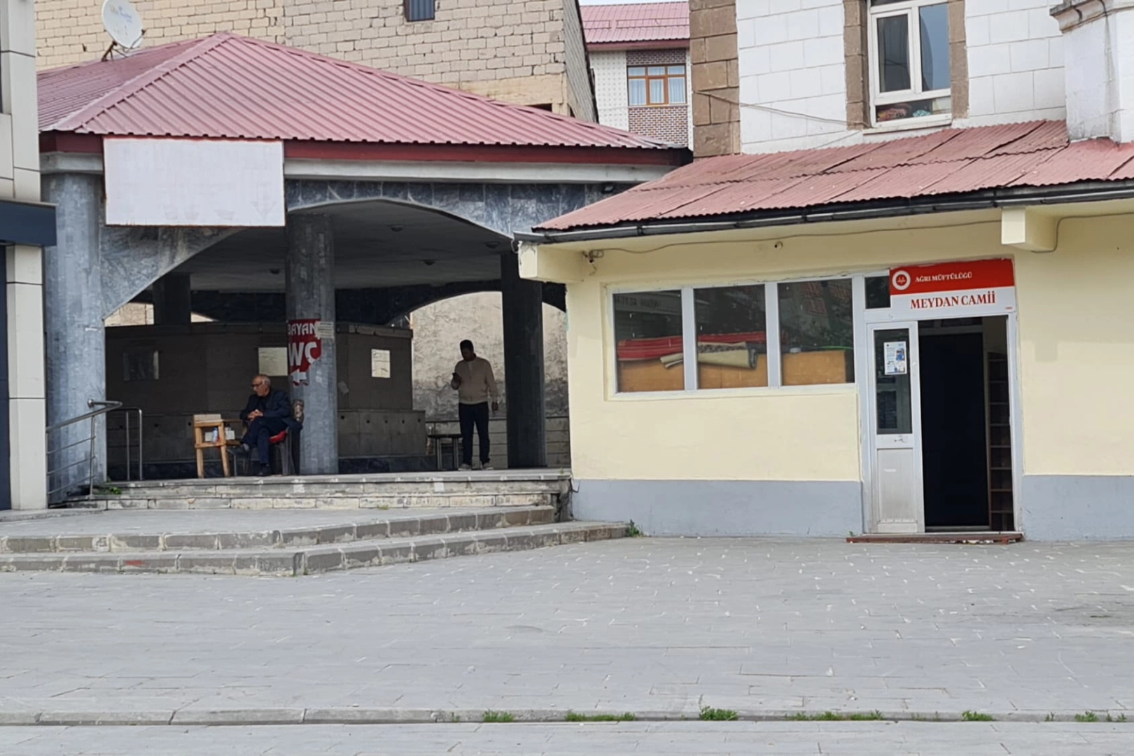 Ağrı Meydan Camii şadırvanında musluk krizi 