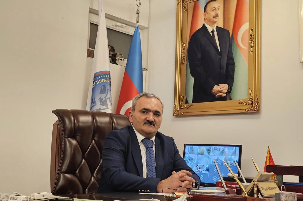 Azerbaycan'da Elşen Uluxanlı’dan Adil Aliyev’e tam destek 