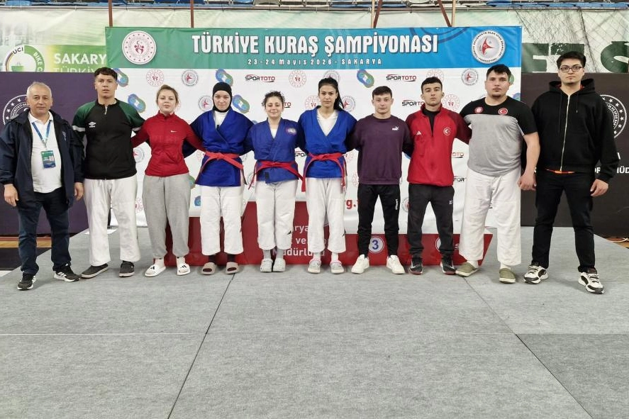 Kütahya Belediyespor’dan Türkiye Şampiyonası’nda çifte başarı 