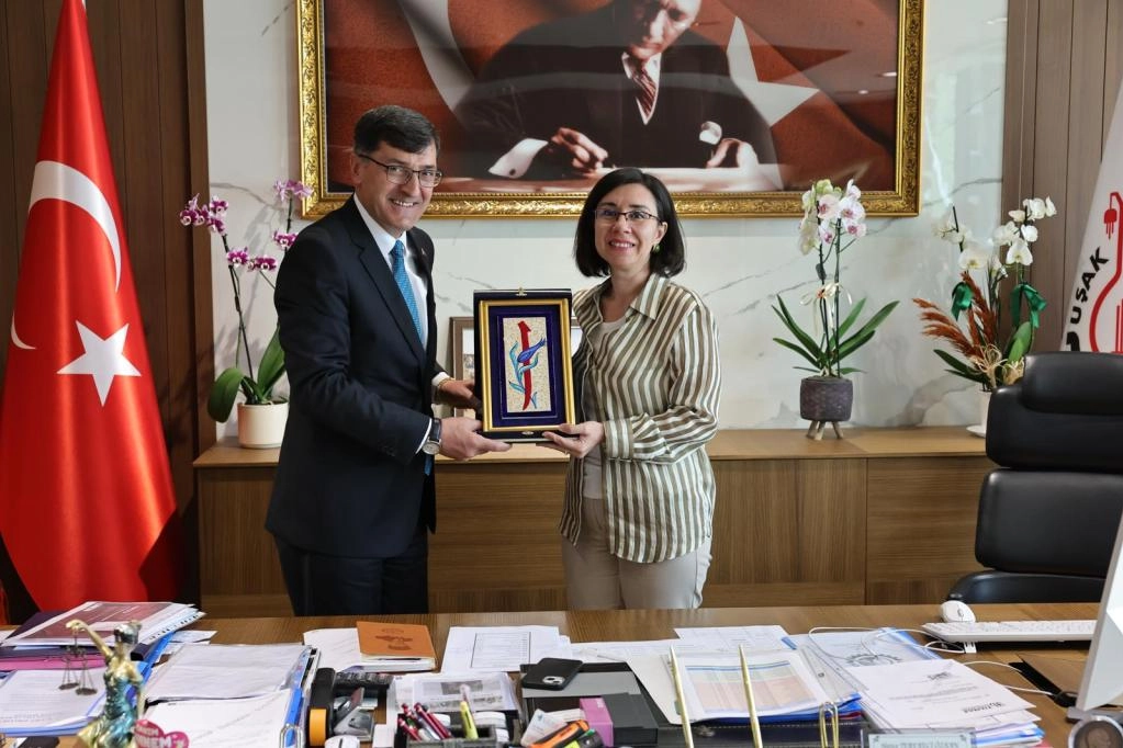 Kütahya Belediyesi'nden Uşak çıkarması 