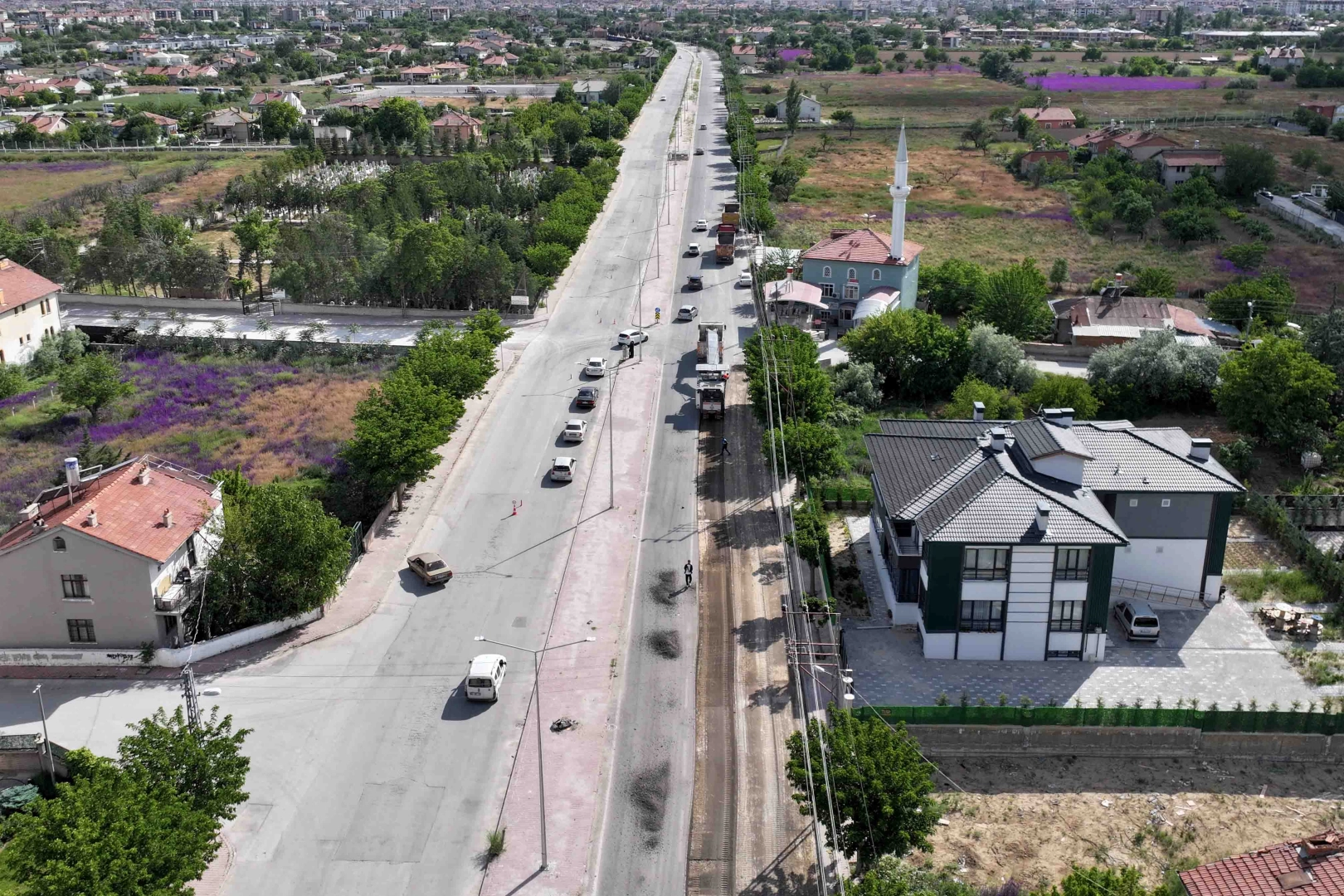 Konya Karatay asfalta hazırlanıyor 